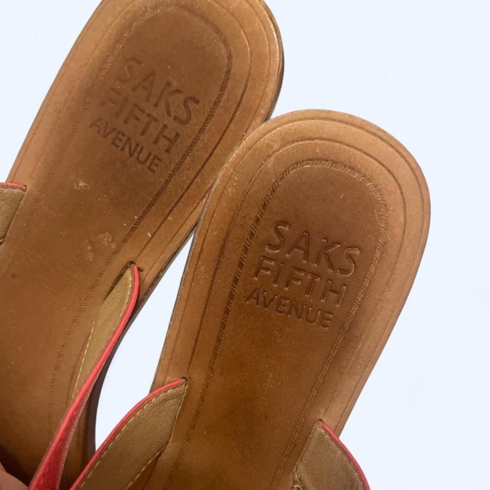 Red leather rose thong sandals by Saks Fifth‎ Ave size 6 - Picture 3 of 8